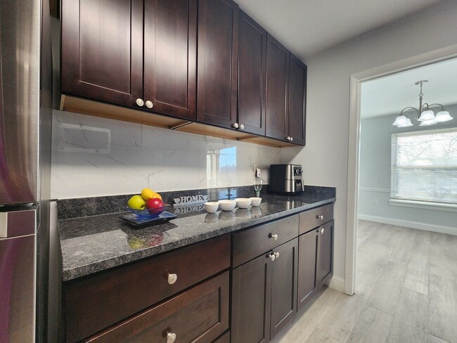 Building Photo - 3851 Saint Barnabas Rd