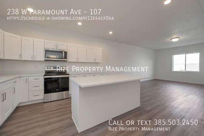 Foto del edificio - 238 Paramount Ave
