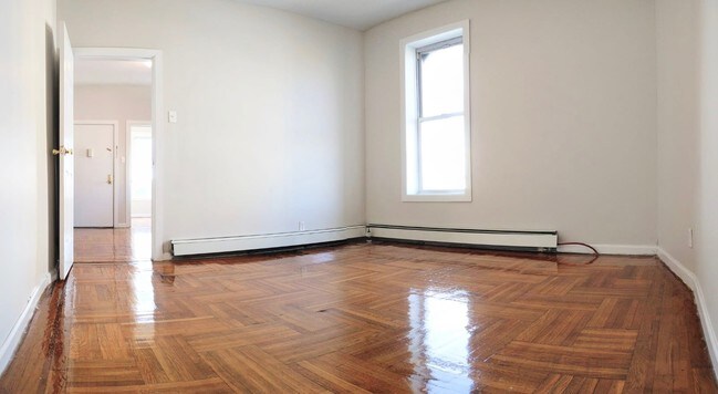 Building Photo - 286 Clarkson Ave