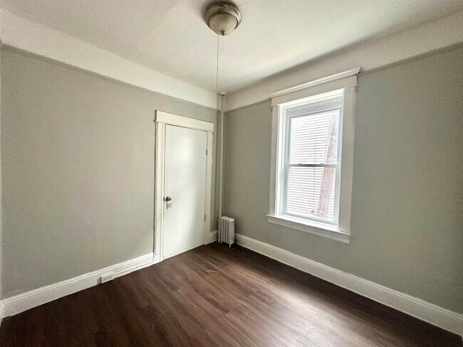 Foto del edificio - 290 Summit Ave