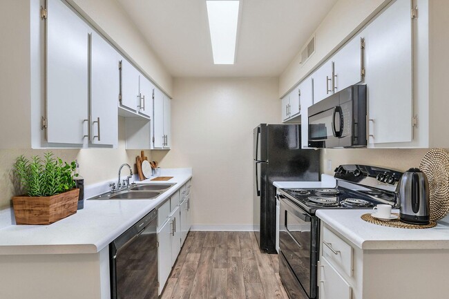 Interior Photo - Vantage Point