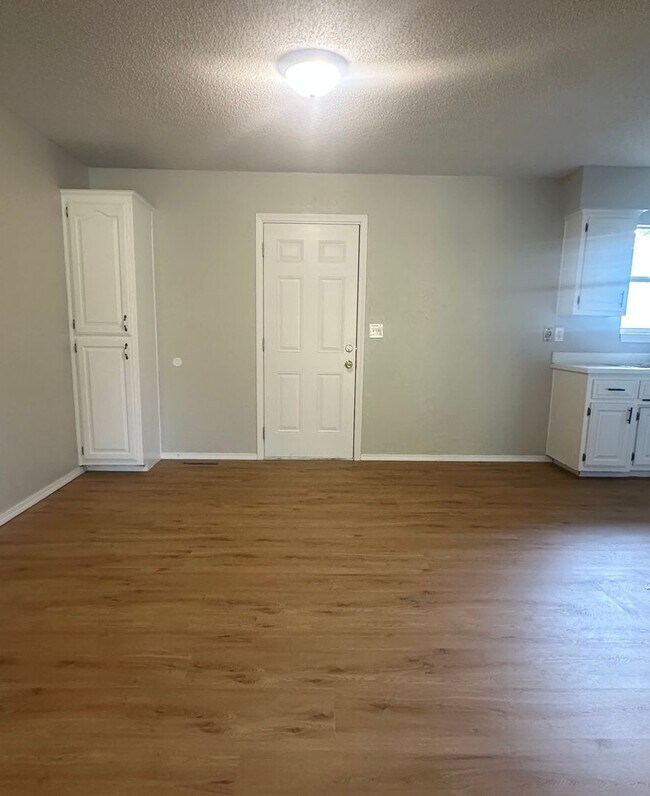 Foto del edificio - Welcome Home to Nixa Living!