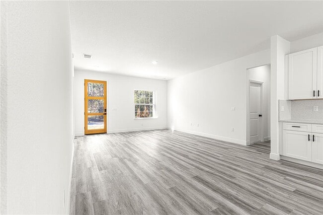Building Photo - 15413 SW 65th Ter Rd