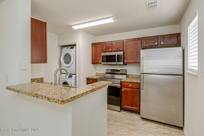Building Photo - 3511 D'Avinci Way