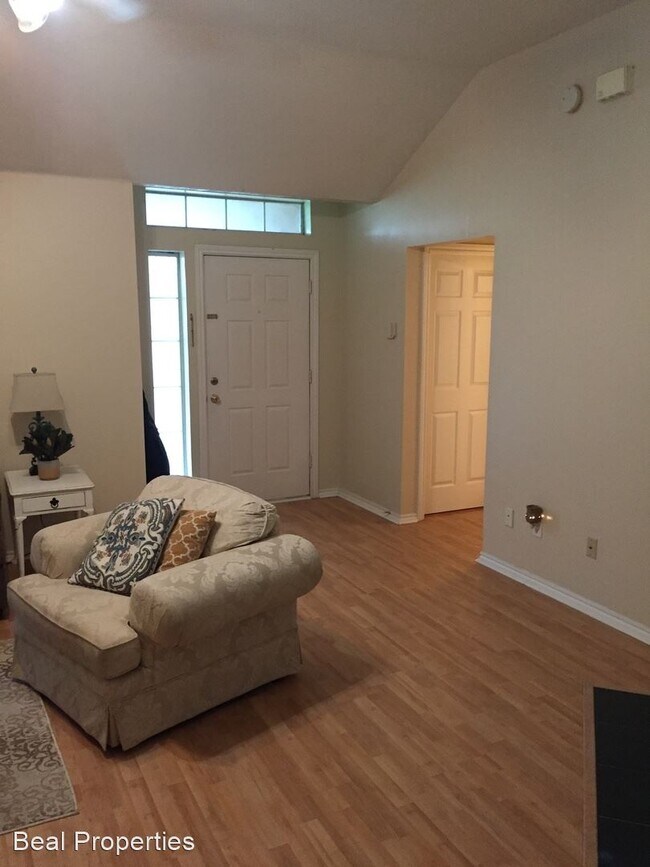 Building Photo - 3 br, 2 bath House - 2300 Carnation Ct