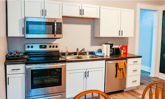 Building Photo - 1214-1216 S 9th ST