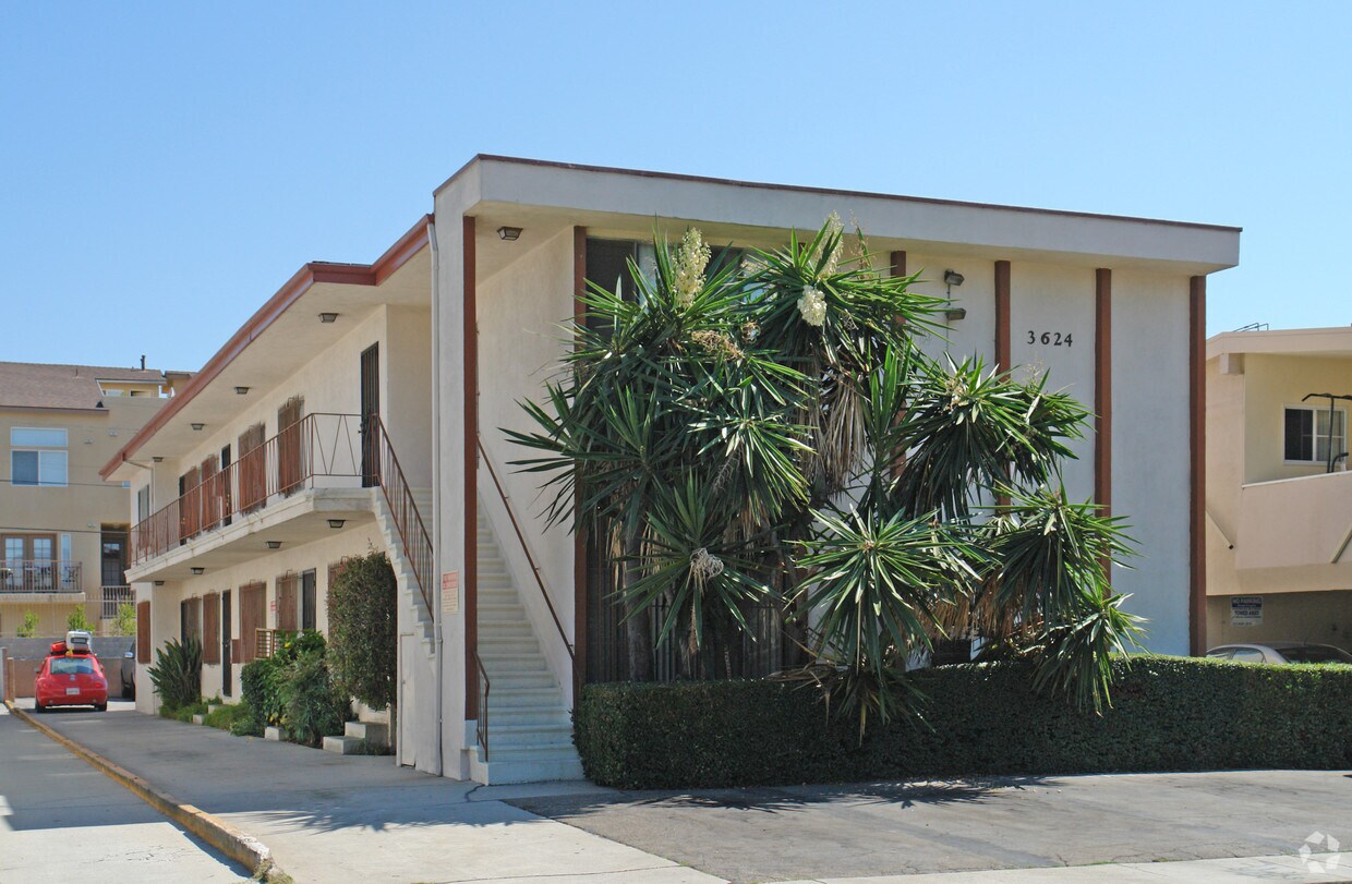 3624 Midvale Ave, Los Angeles, CA 90034 Apartments in Los Angeles, CA
