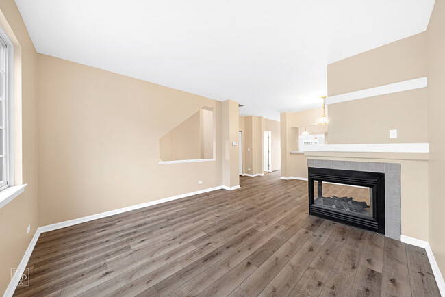 Building Photo - 1733 Avalon Ct