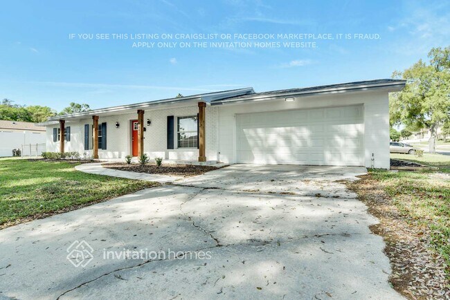 Building Photo - 1842 Teakwood Dr