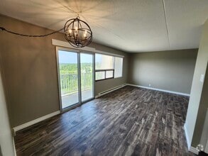 Building Photo - 155 Mystery Lake Dr