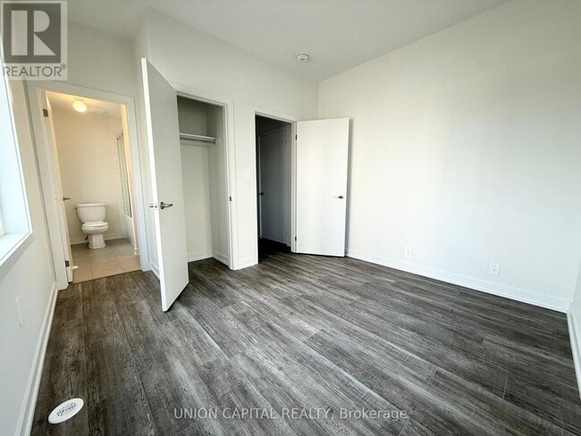 Building Photo - 30 Bullata Ln