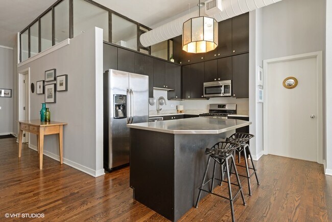 Foto del edificio - 333 W Hubbard St