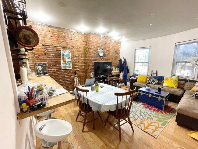 Foto del edificio - 212 Northampton St