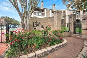 Building Photo - 1880 White Oak Dr