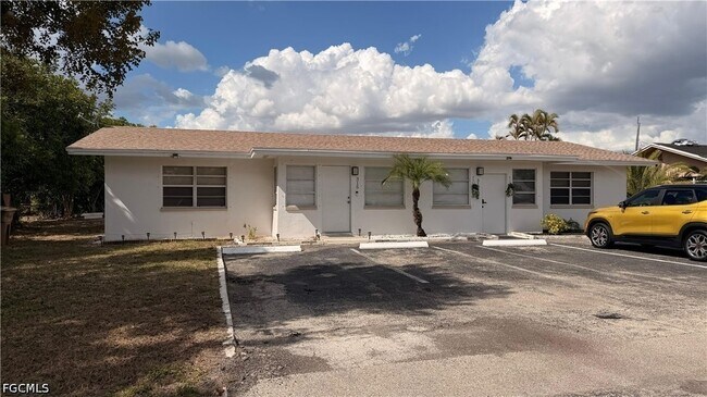 Foto del edificio - 317 Tarpon Dr