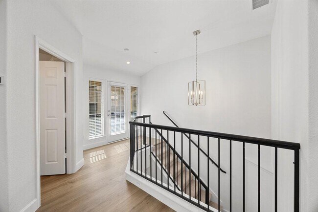 Foto del edificio - 14815 Avery Ranch Blvd