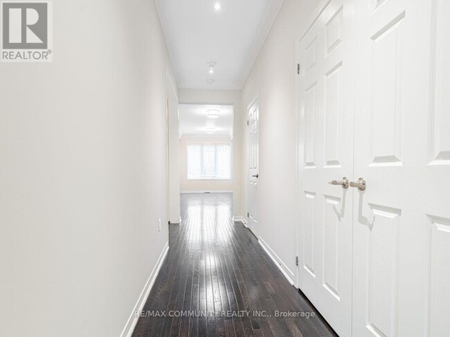 Building Photo - 9 Twinflower Ct