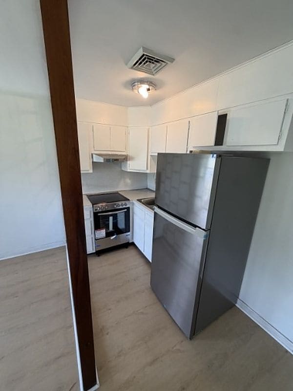 Building Photo - 5391 Chapmans Rd