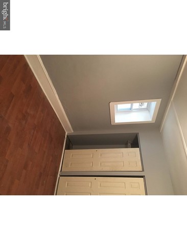 Building Photo - 4733 Umbria St