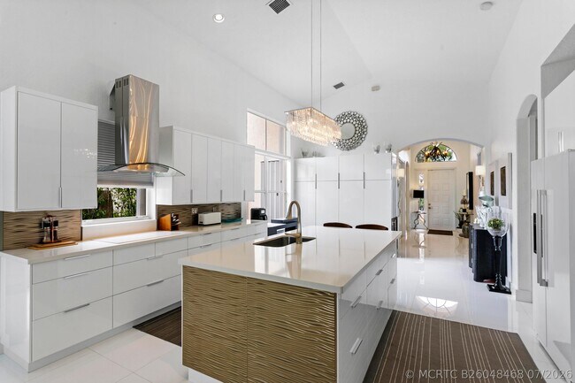 Foto del edificio - 8270 Spyglass Dr