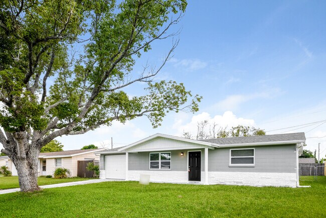 Foto del edificio - Sweet 2BR 1BA home  to lease now!