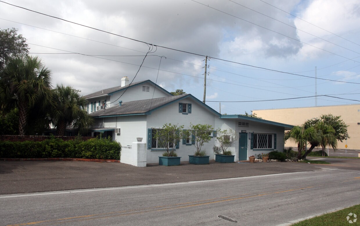 Foto del edificio - 5820 Nebraska Ave
