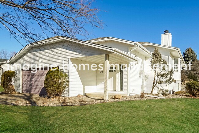 Building Photo - Charming 4 Bedroom Home in Apple Valley