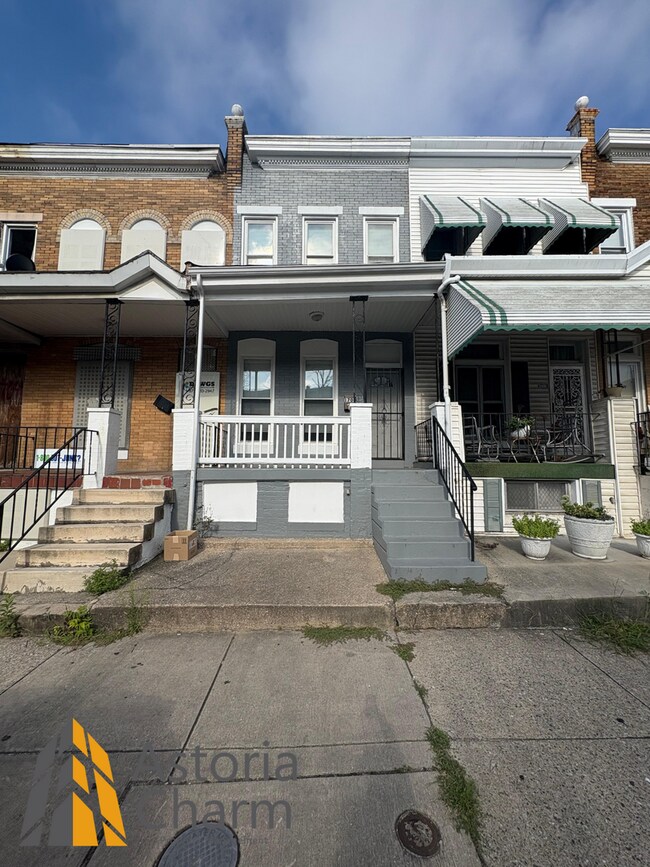 Foto del edificio - Modern 4-Bedroom with Yard & Easy Downtown...