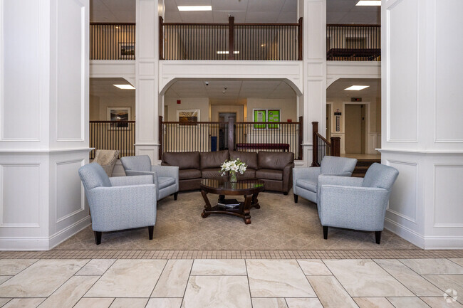 Lobby Photo - Pleasant Hills