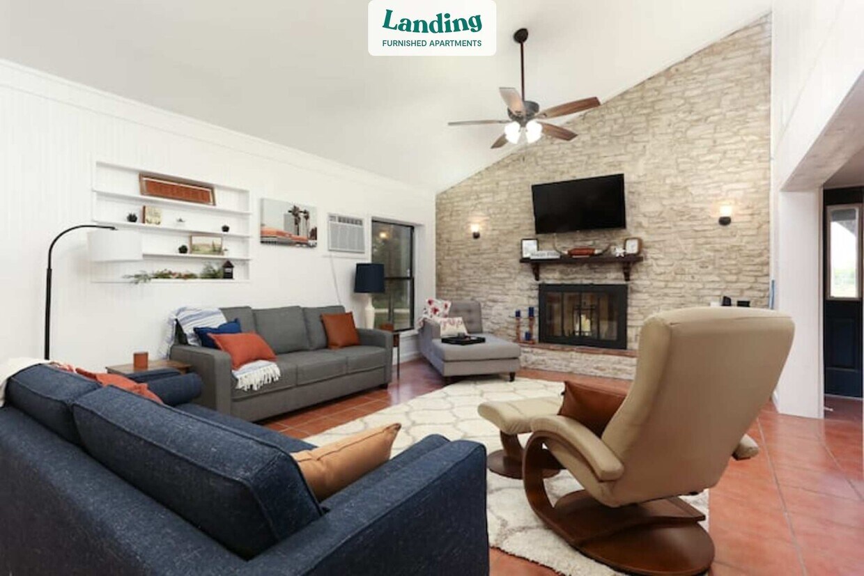 100 Peaceful Ln Unit 100.1320664, Converse, TX 78109 Room for Rent in