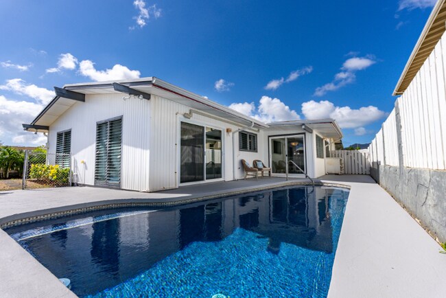 Foto del edificio - 7263 Anakua St