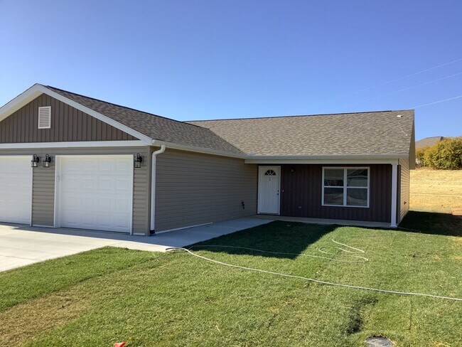 Foto del edificio - Highland Point Dr 879/881