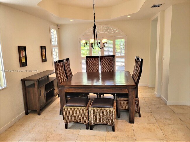 Building Photo - 3184 SW 154th Pl