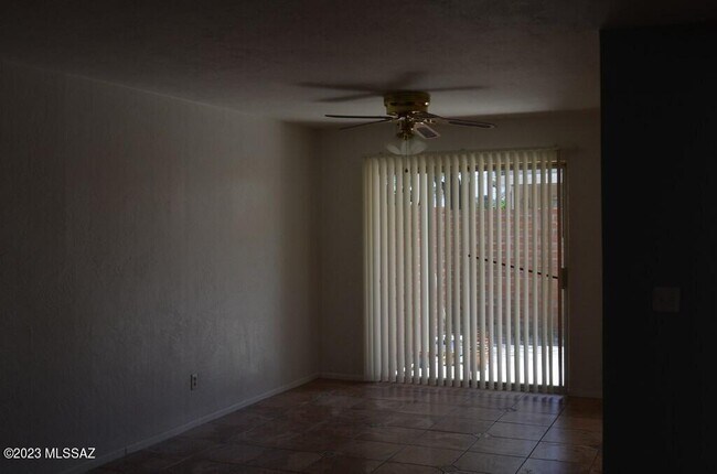 Foto del edificio - 961 Vía Terrado