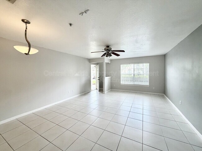 Building Photo - 144 Reserve Cir