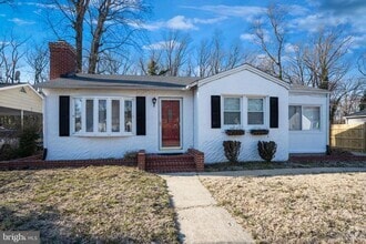 Building Photo - 7709 Ravine Dr