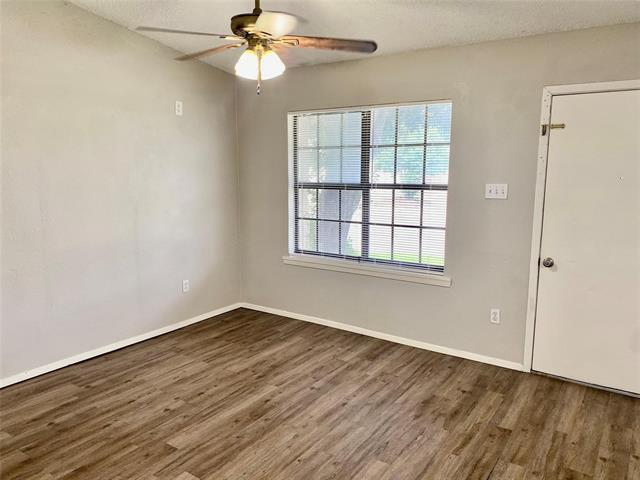 Building Photo - 1423 Walters Dr