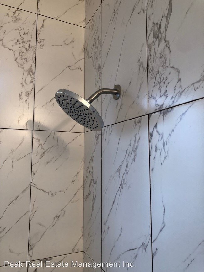 Foto del edificio - 213 E 67th St