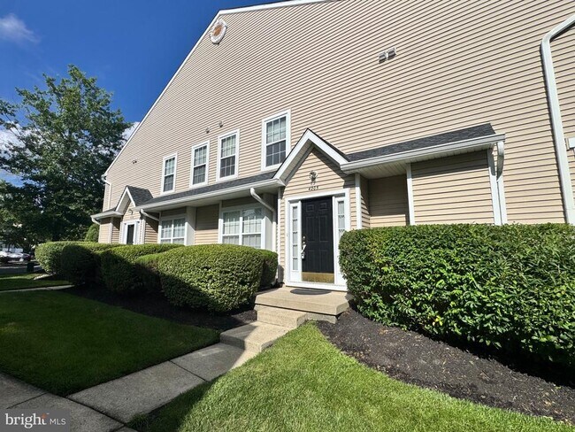 Building Photo - 4205 Buxmont Rd