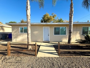 Building Photo - 641-641 Kaylyn Way