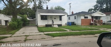 Building Photo - 23631 Columbus Ave