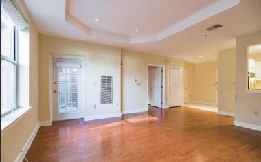 Building Photo - 2015 Windrow Dr