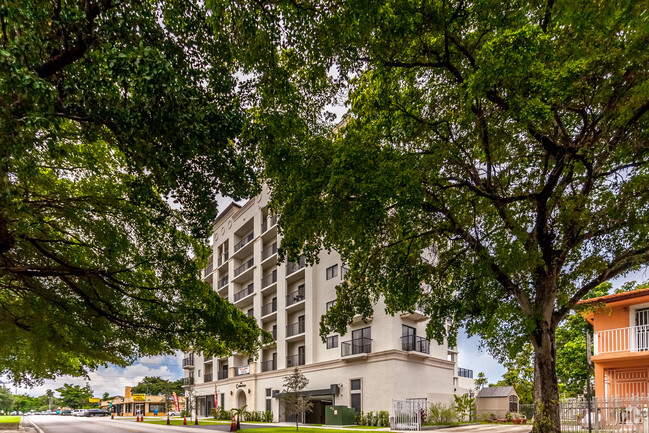 Foto del edificio - Gables East Apartments