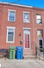 Building Photo - 1841 Light St