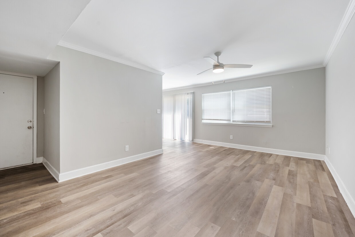 Photo - DMG Mountainside Apartments