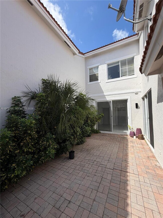 Foto del edificio - 1534 Weeping Willow Way