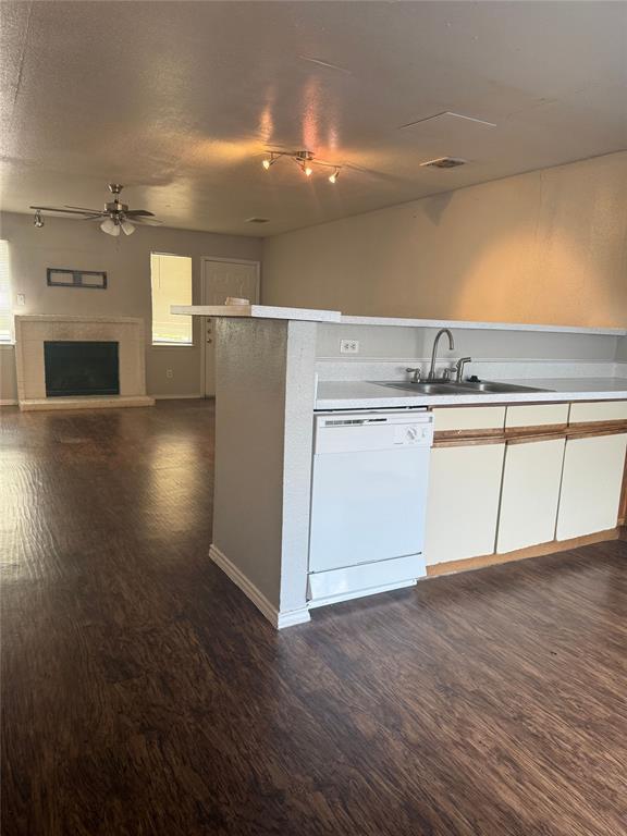 Foto del edificio - 1802 River Crossing Cir