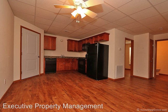Building Photo - 5785 US-61