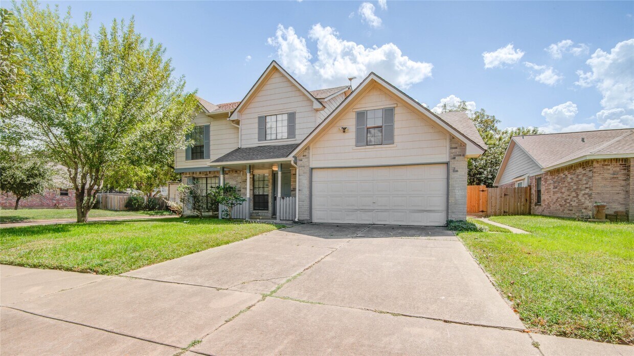 Foto principal - 20403 White Poplar Dr