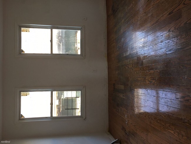 Building Photo - 1444 Myrtle Ave